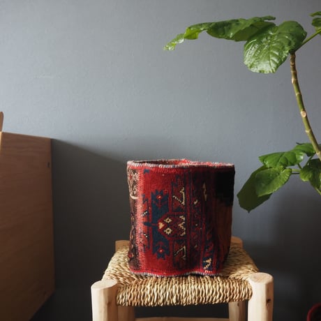 【VP052】 Afghan  Rug pot ④