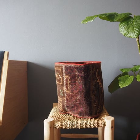 【VP050】 Afghan  Rug pot ②