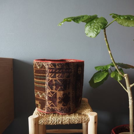 【VP050】 Afghan  Rug pot ④