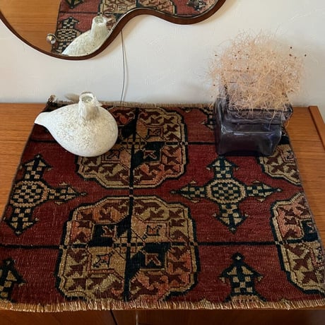 【VR319】 Vintage Turkmen rug