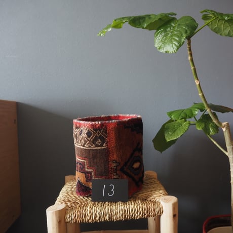 【VP052】 Afghan  Rug pot ③