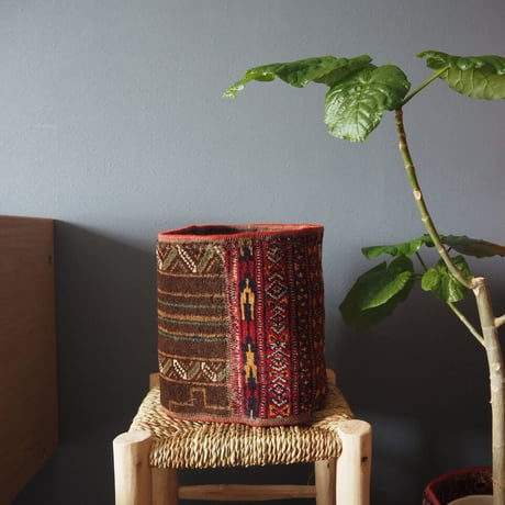【VP050】 Afghan  Rug pot ③