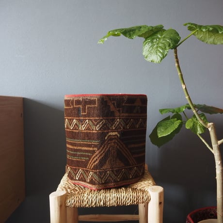【VP051】 Afghan  Rug pot ① ベルクロ付き