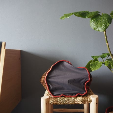 【VP050】 Afghan  Rug pot ①