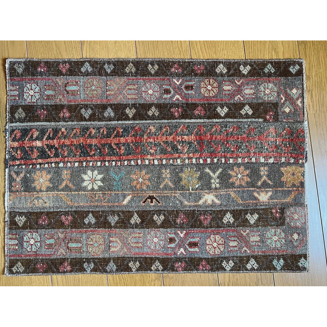 VR258】 Turkish remake rug | Spin.