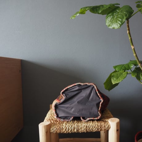 【VP052】 Afghan  Rug pot ④
