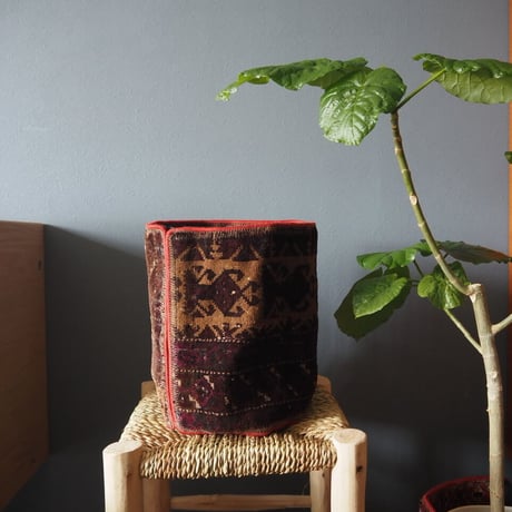 【VP051】 Afghan  Rug pot ③ベルクロ付き