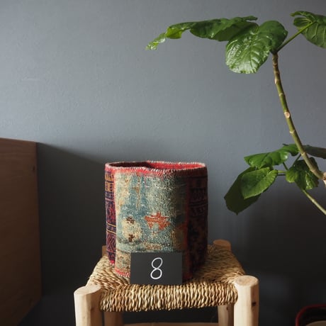 【VP052】 Afghan  Rug pot ②
