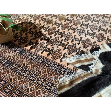【VR220】 Turkmen rug ⁡