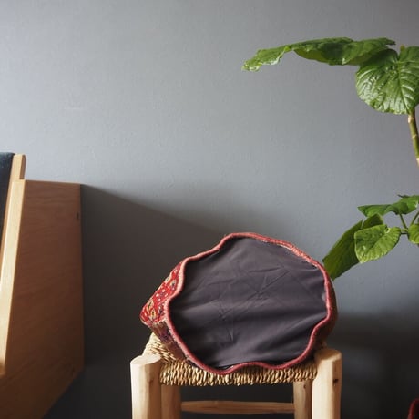 【VP050】 Afghan  Rug pot ②
