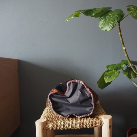 【VP052】 Afghan  Rug pot ④