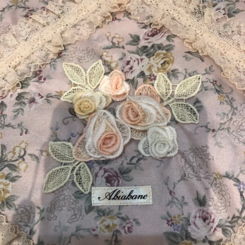 ヒスクローネ カバー アキアカネサエラ さえら クッションカバー