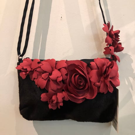 『11月30日まで』さえら　レインダンス　ジュリアハイネックカットソー CATEGORY さえら レインダンス | さえら POTECHINO マリーアン金沢