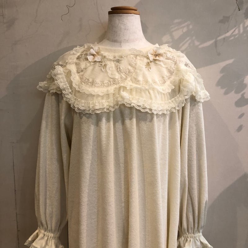 ヒスクローネ パイルネグリジェ | さえら POTECHINO マリーアン金沢