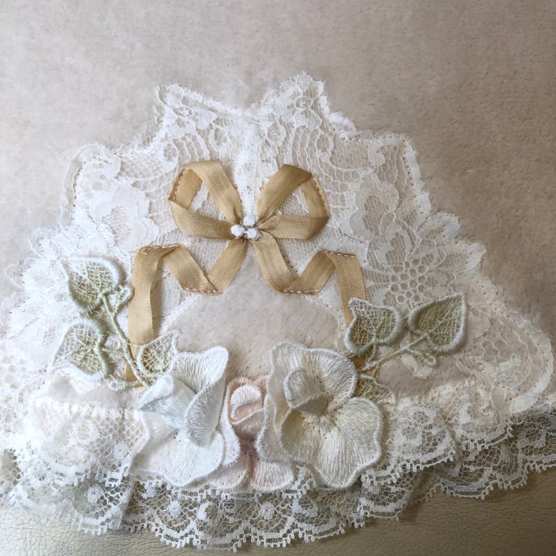さえらヒスクローネトートバッグ 花かご刺繍