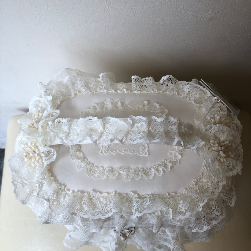 さえら　ヒスクローネ　未使用品　バニティバッグポーチ ヒスクローネバニティバッグ