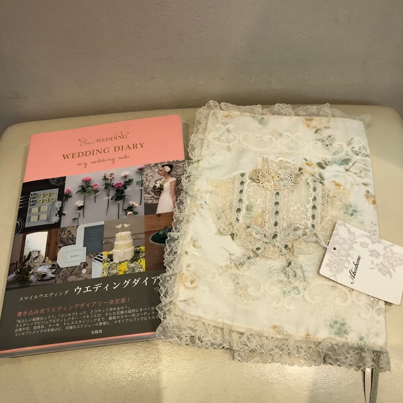 さえら、アキアカネのピロケースカバー アキアカネ ブックカバー(A5判サイズ) | さえら POTECHINO マリーアン金沢
