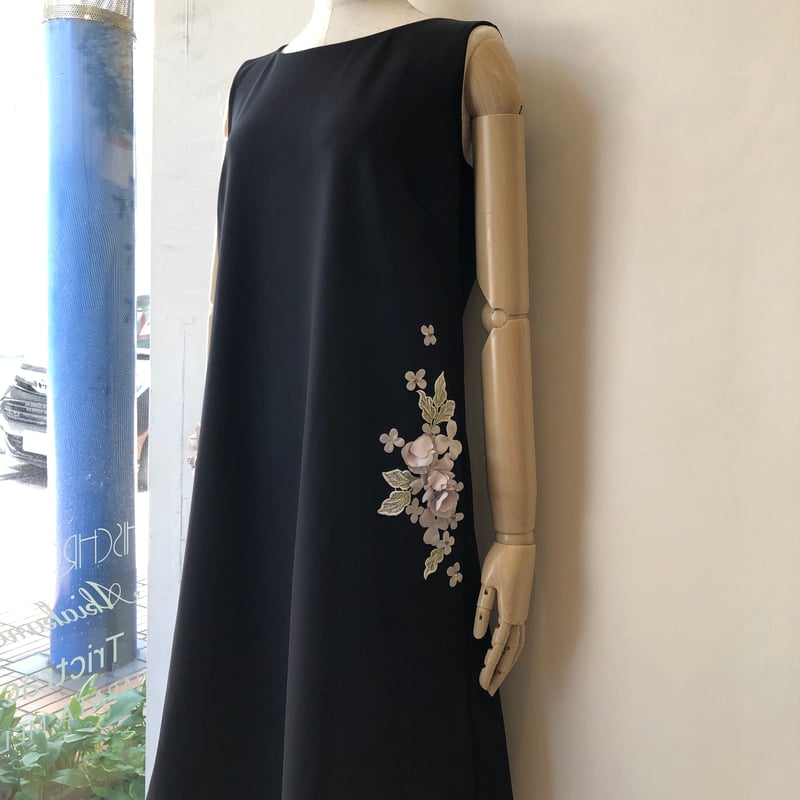 レインダンス 紫陽花ワンピース | さえら POTECHINO マリーアン金沢