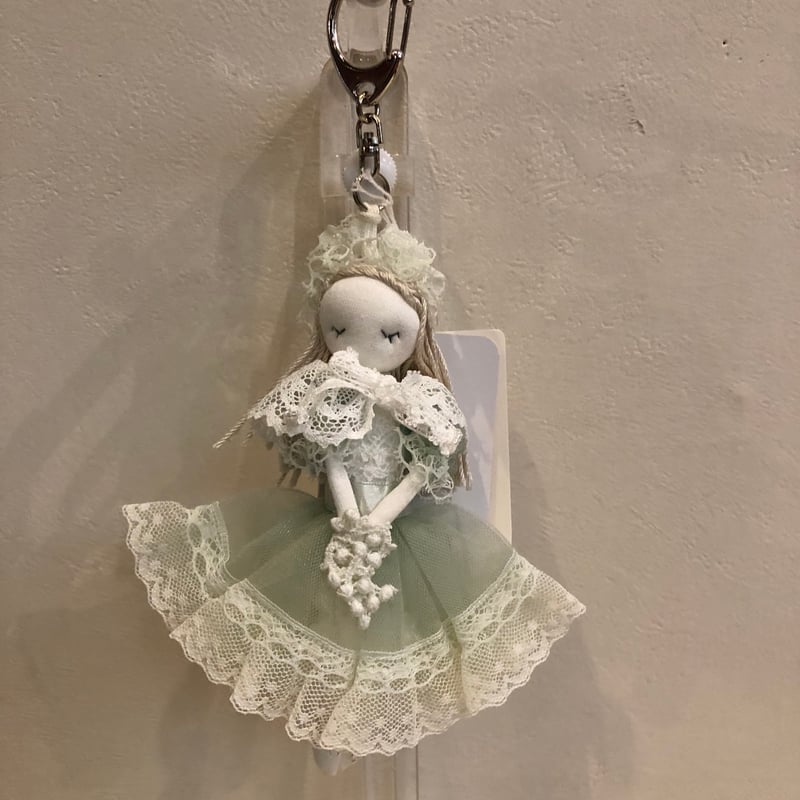 ヒスクローネ お人形キーホルダー(shine) | さえら POTECHINO