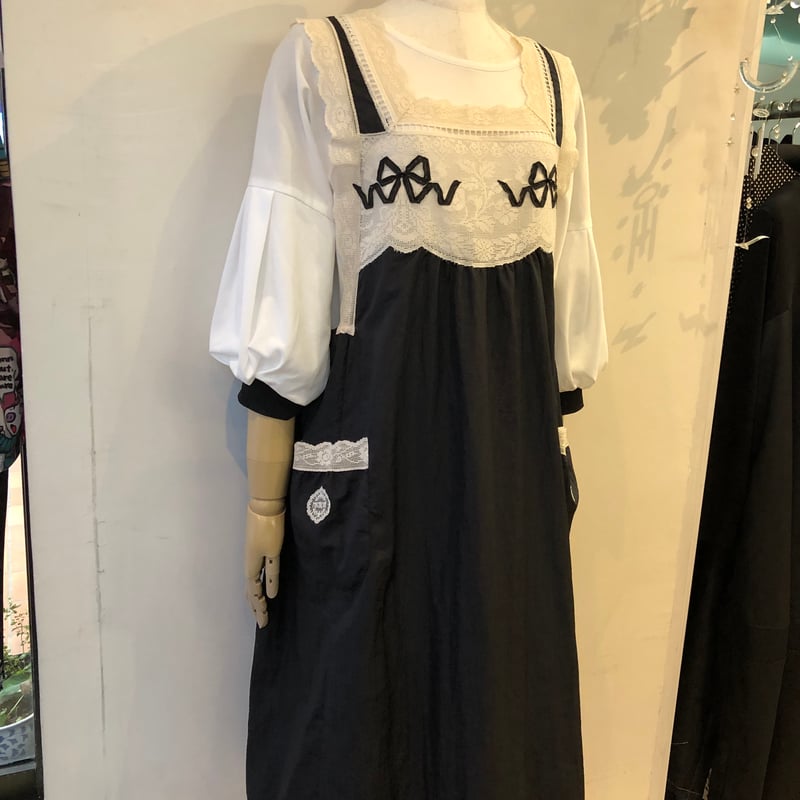 ヒスクローネ クロシェットエプロン | さえら POTECHINO マリーアン金沢