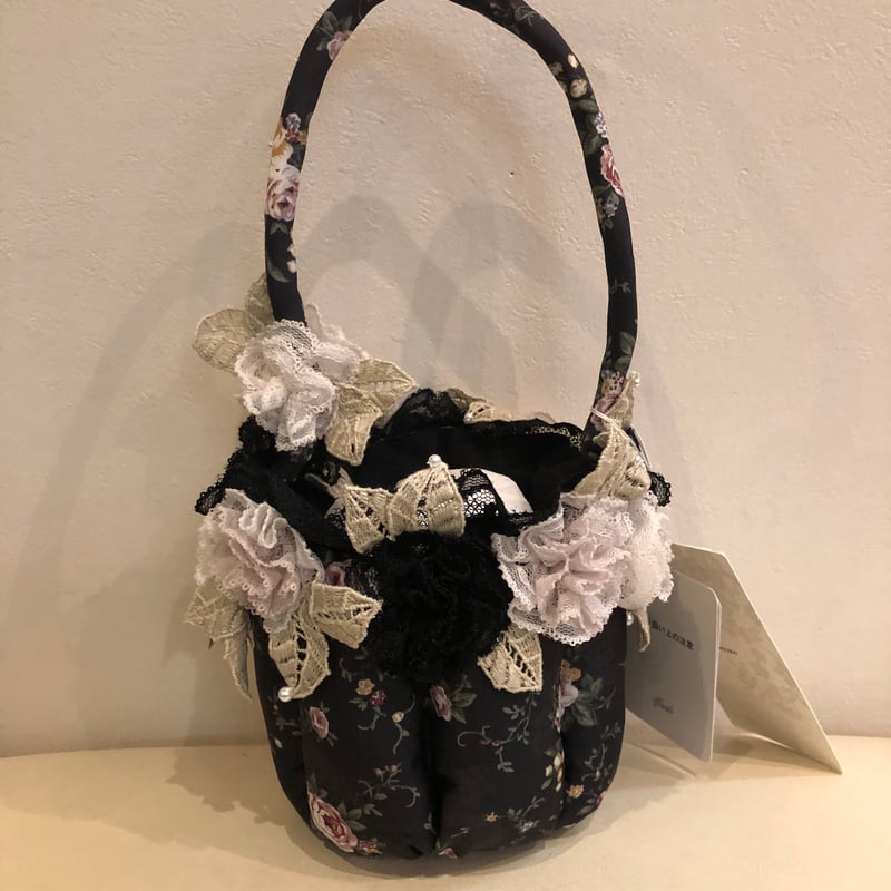 さえらアキアカネのカゴ さえら ヒスクローネ かご さえらヒスクローネ