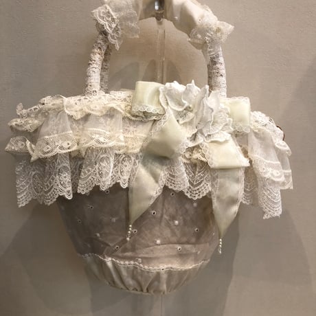 【HISCHRONE/ヒスクローネ】サエラ/レース♡刺繍♡フリル♡エプロン fit=scale-down,w=1200