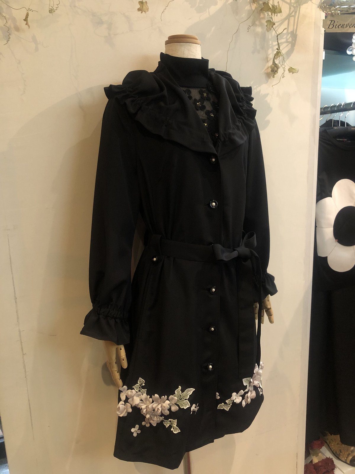 美品 さえら Rain Dance レインダンス 高級 モッズコート サイズ3 レインダンス 紫陽花モチーフコート(4サイズ) | さえら