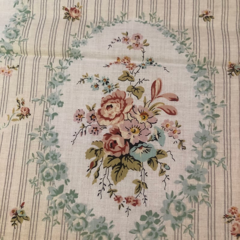 さえらアキアカネ マルチカバー テーブルクロス 【公式通販】