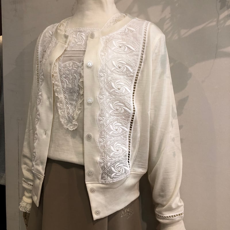 サエラ ヒスクローネ カーディガン さえら：ヒスクローネ カーディガン