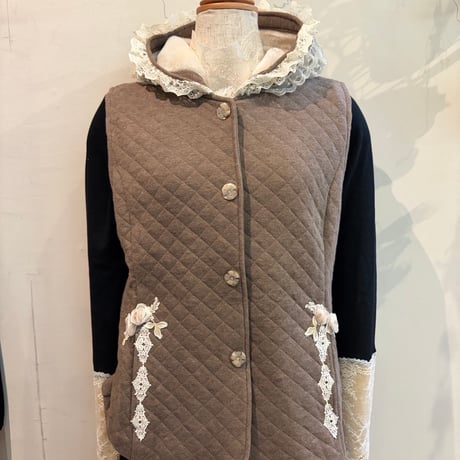 HISCHRONE ヒスクローネ ベスト コート さえら ポテチーノ グリーン さえらブランド「ポテチーノ」「トリックトラック」のジャケット