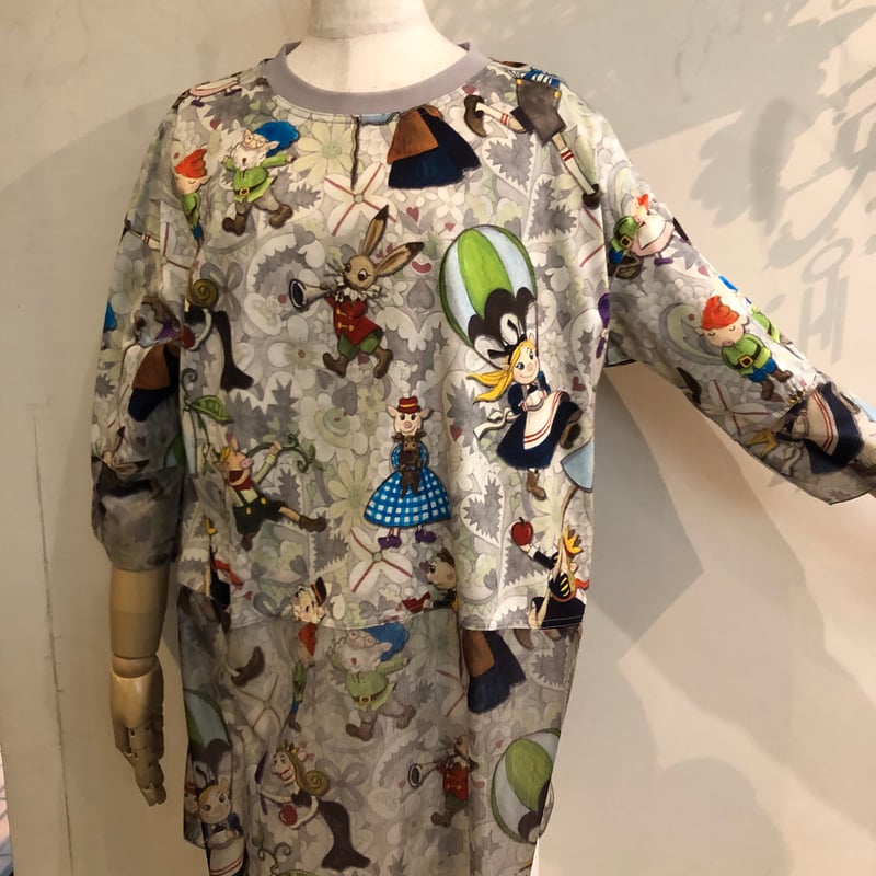 アルベロベロのチュニック② ALBEROBELLO（チュニック）のフリマアイテム一覧