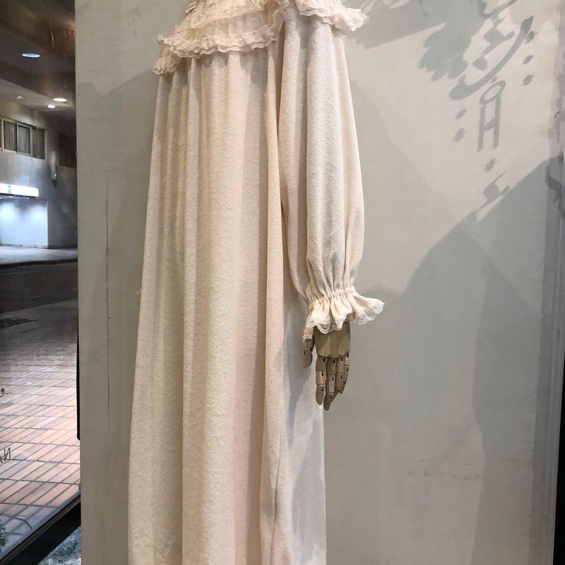 ヒスクローネ パイルネグリジェ | さえら POTECHINO マリーアン金沢