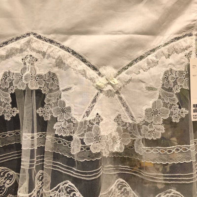 ヒスクローネ カフェカーテン | さえら POTECHINO マリーアン金沢