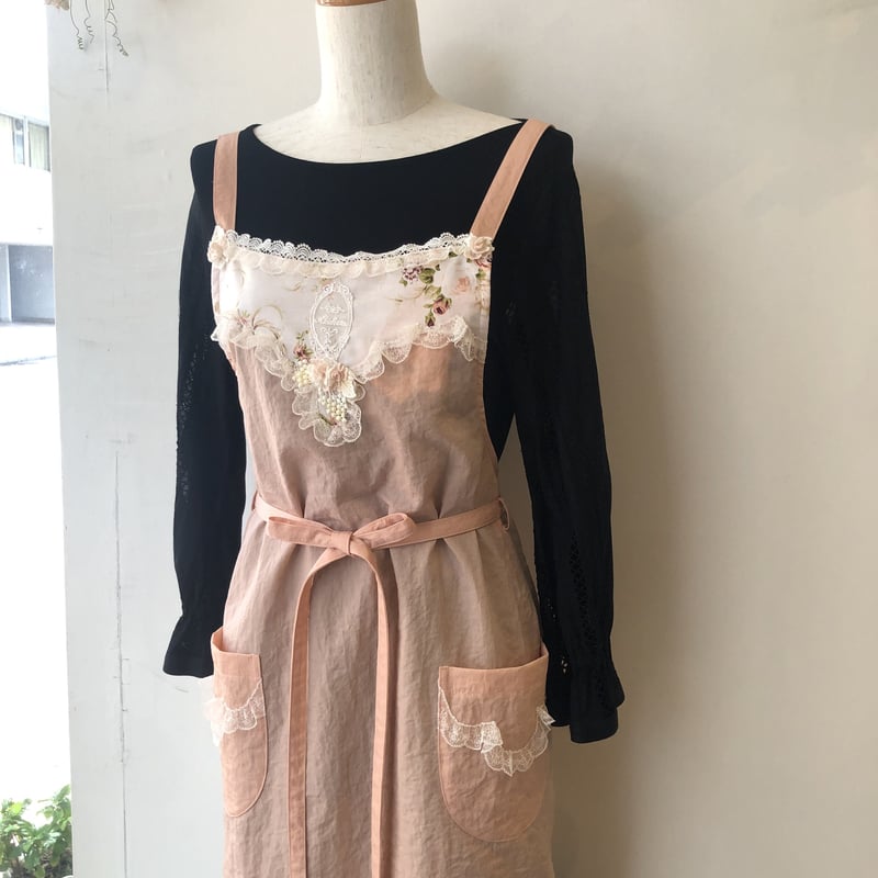 未使用　さえら　ヒスクローネ　カフェエプロン　アキアカネ　ポテチーノ さえら アキアカネ カフェエプロン | さえら POTECHINO マリーアン金沢