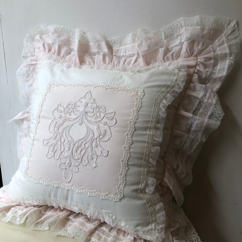 さえらヒスクローネクッションカバー