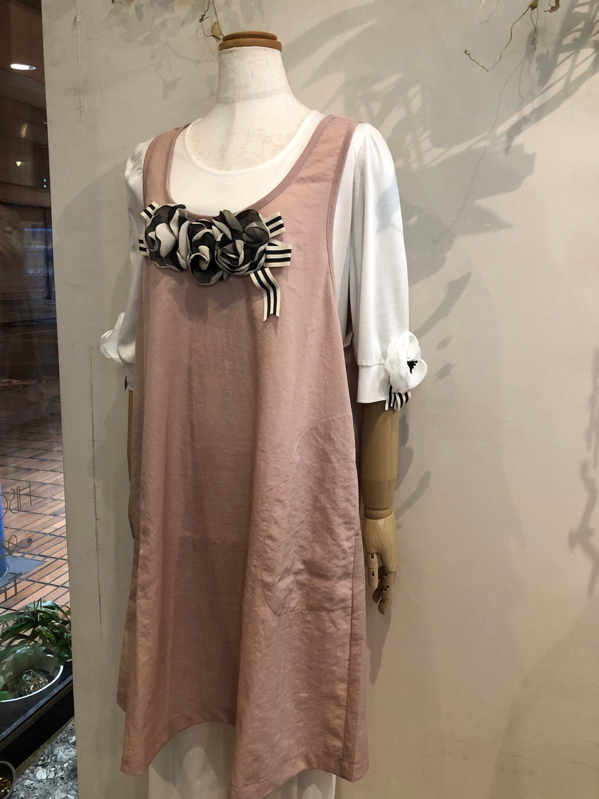 ポテチーノ エプロン(シャドーピオニー) | さえら POTECHINO