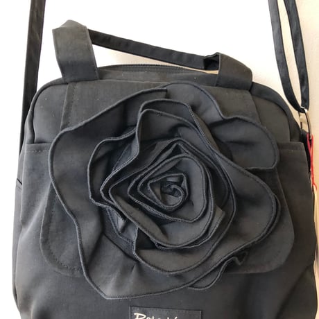 ♡お取り置きです♡フラワーモチーフショルダーバッグ♡ポテチーノさえらミクサージュ ♡お取り置きです♡フラワーモチーフショルダーバッグ♡ポテチーノ