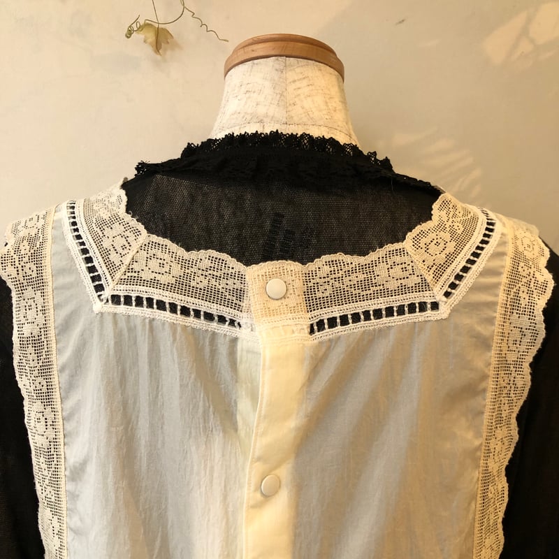 ヒスクローネ クロシェットエプロン | さえら POTECHINO マリーアン金沢