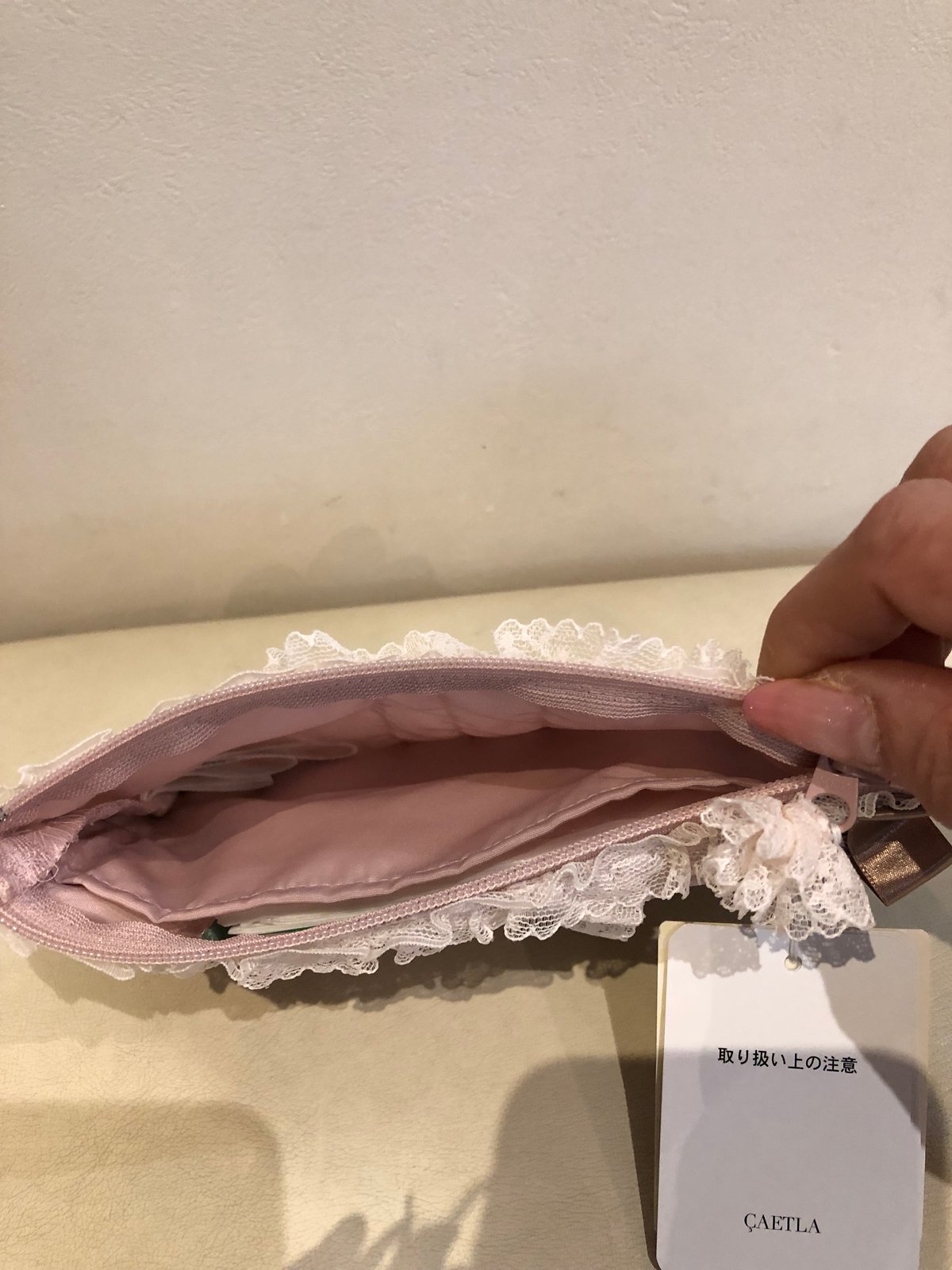 ヒスクローネ ポケットティッシュケース | さえら POTECHINO