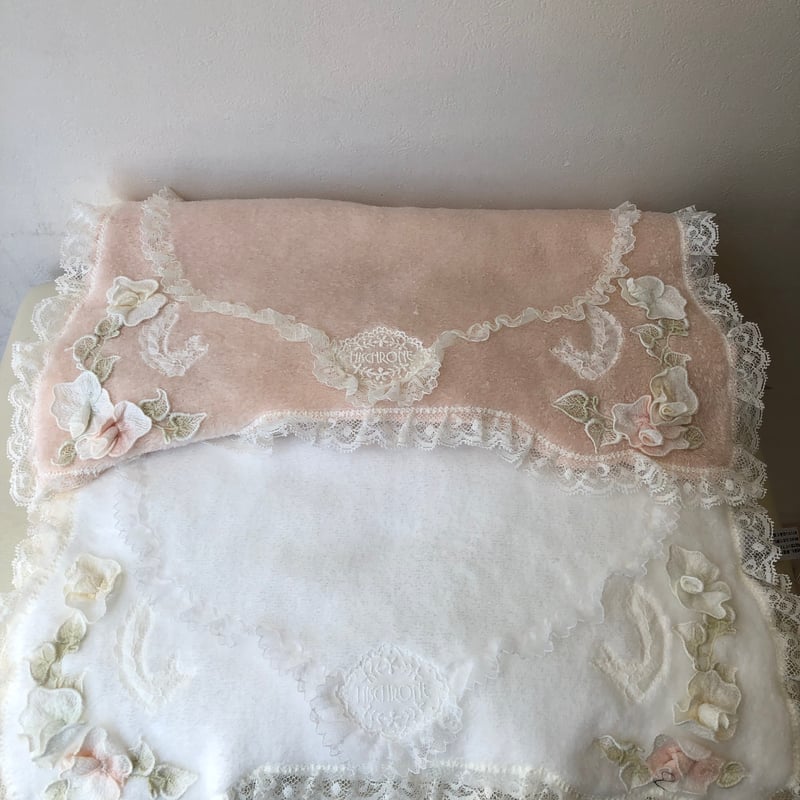 さえら　フェイスタオル　ヒスクローネ ヒスクローネ フェイスタオル | さえら POTECHINO マリーアン金沢