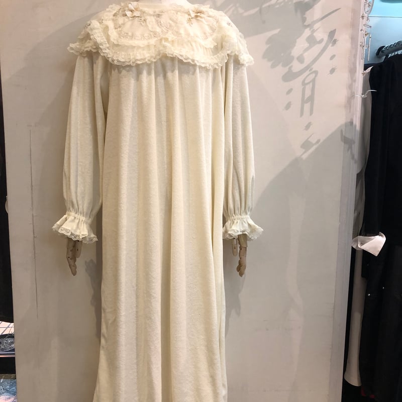 ヒスクローネ パイルネグリジェ | さえら POTECHINO マリーアン金沢