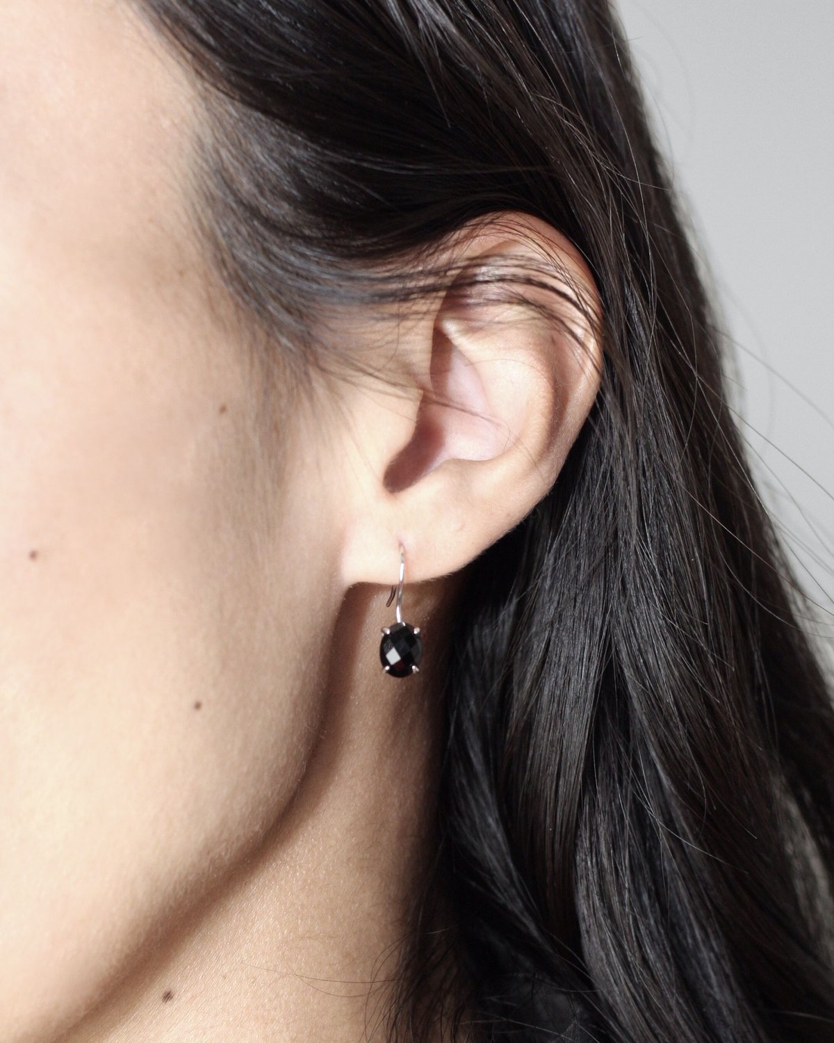 Onyx Earring | THE SHAKYBIRDS