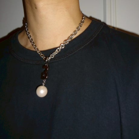 001-C BIG Pearl BLINK Initial Necklace