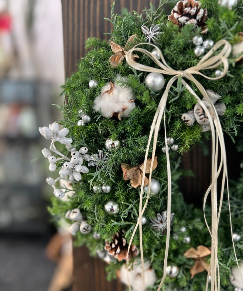 3.ポポラスベリー丸リース ポポラスのリース: フラワーアレンジメント・Floral Comfort