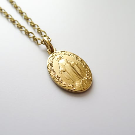 MEDAI NECKLACE / GOLD