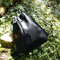 DRAWSTRING BAG / BLACK