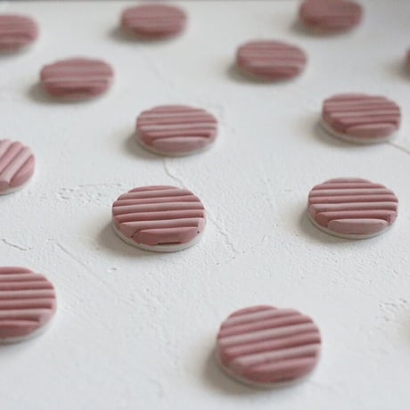 Pink stripe studs /ピアス　アレルギー対応/イヤリング　アレルギー対応