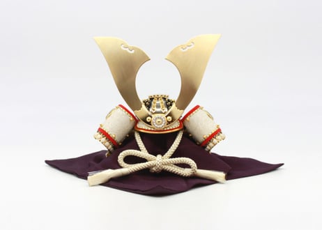 28兜飾りシリーズ＜白糸威之兜／直径28cm／M5-004＞