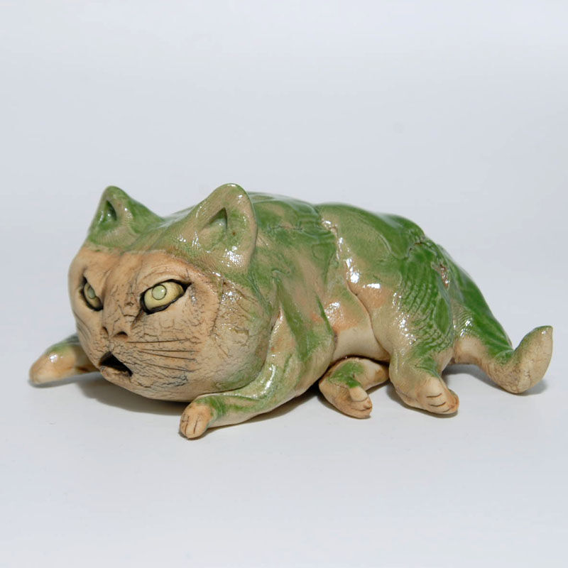 寝そべり猫（小）R3-121 | Tomio Okayama Pottery SHOP
