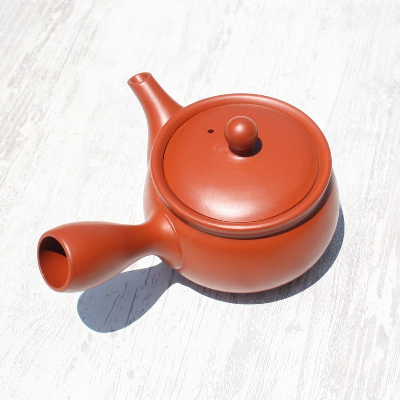 常滑焼 里山窯 朱泥平つぼ型無地急須 ステンレスアミ 日本製